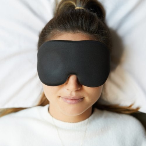 The benefits of sleep masks Baxter Blue